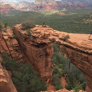 Meet your Posher, Cara